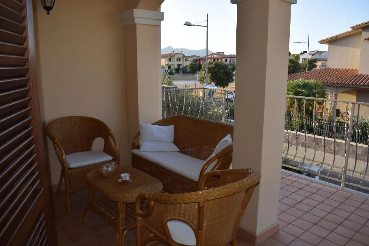 Villa Casa rosa dei venti Pula Casa vacanze